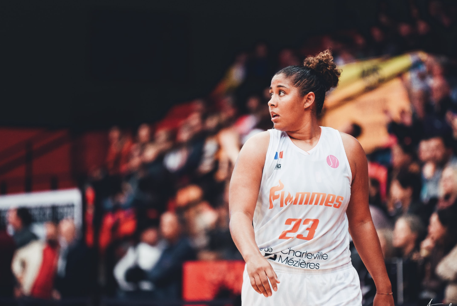 El Hozono Global Jairis se refuerza con Kaleena Mosqueda-Lewis 